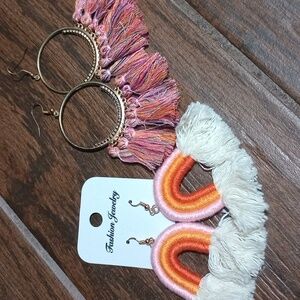 2 pair fashion earrings